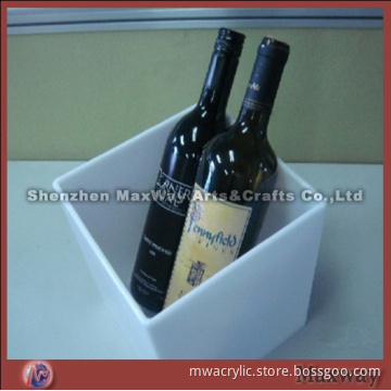 Elegant square clear acrylic ice bucket/container